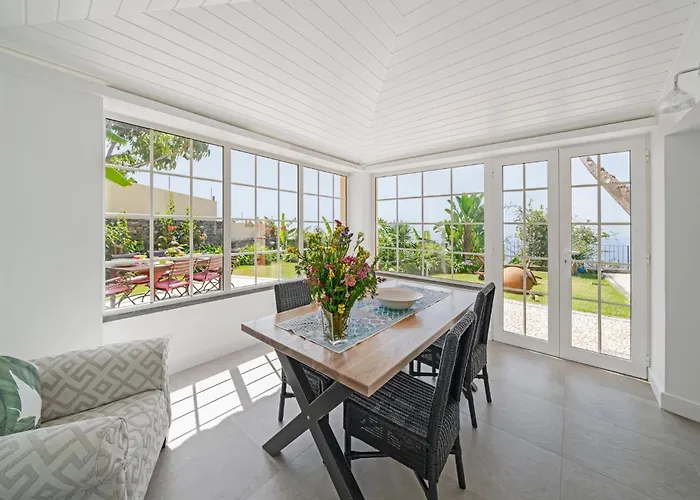 Magnificent Quinta D'alegria 4 Bedrooms Panoramic Sea View Villa Funchal