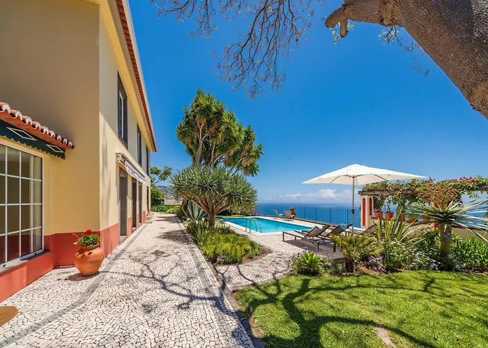 Magnificent Quinta D'alegria 4 Bedrooms Panoramic Sea View 丰沙尔