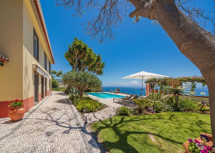 Magnificent Quinta D'alegria 4 Bedrooms Panoramic Sea View